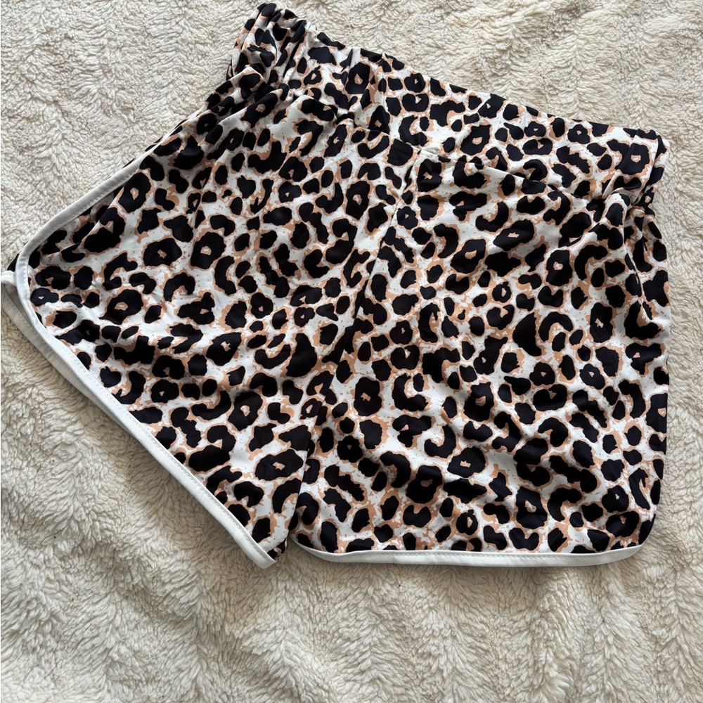Leopard Print Women's Lounge Shorts - Beige & Black